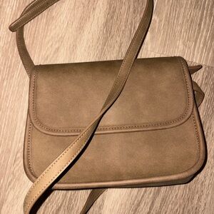 Elegant Tan Women's Bag